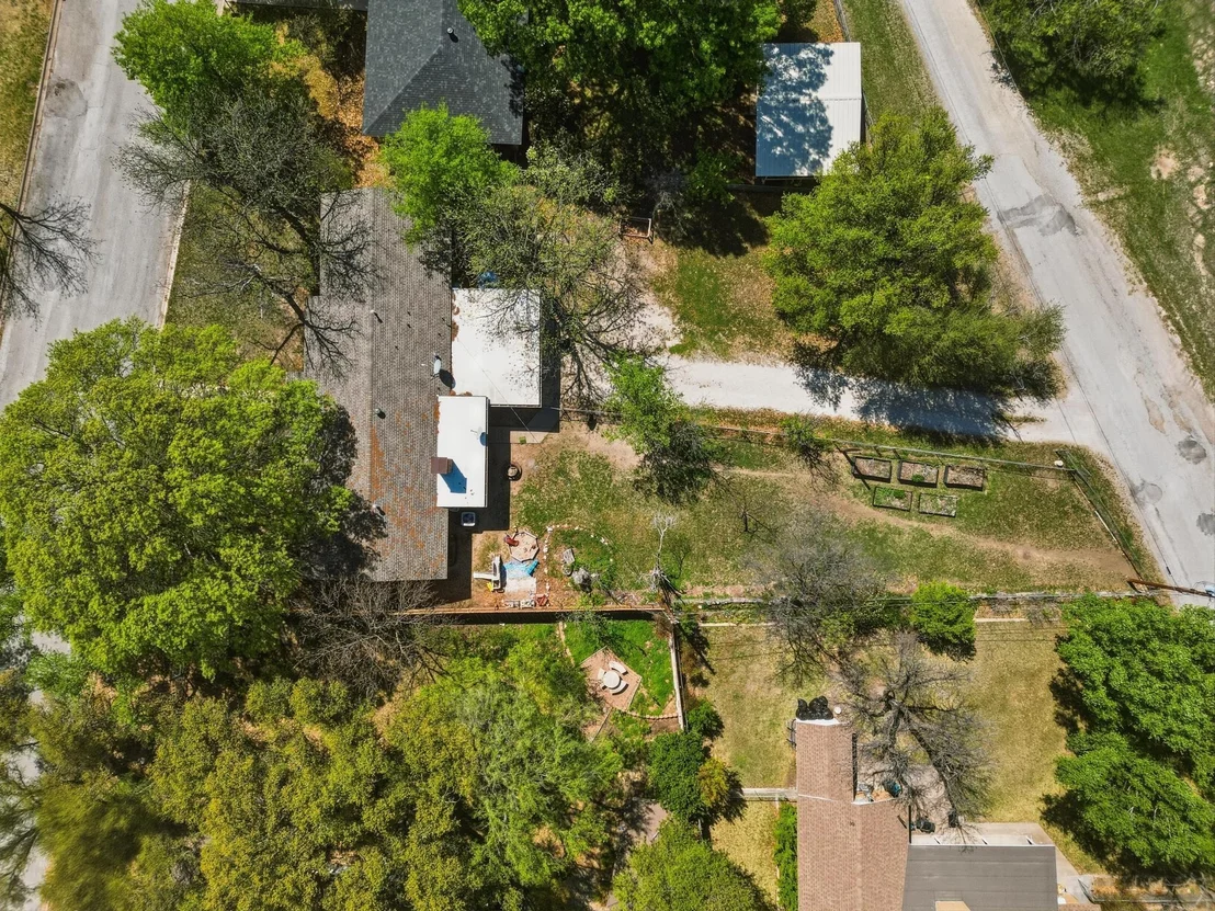 Photo of 1306 Westhill Lane