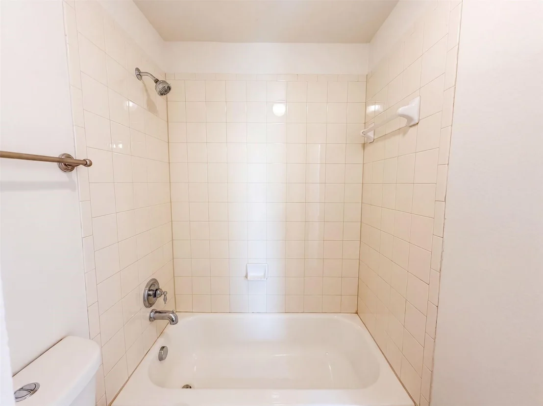 Photo of 1402 Stone Oak Court