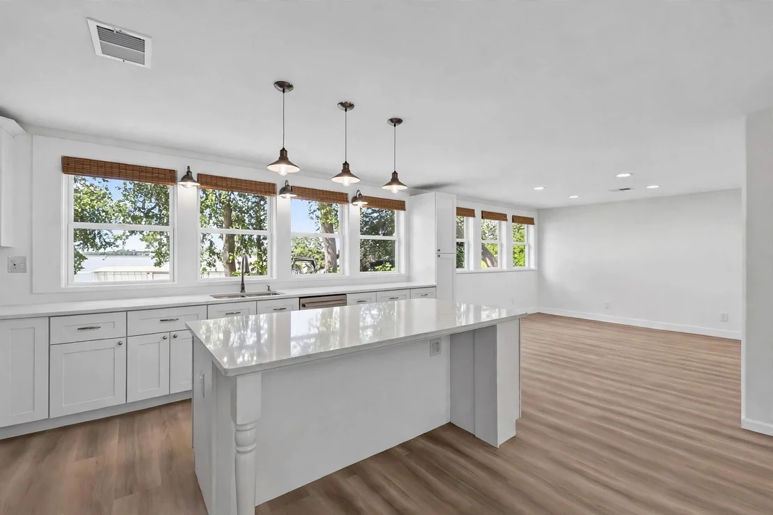 Photo of 7228 Emerald Drive