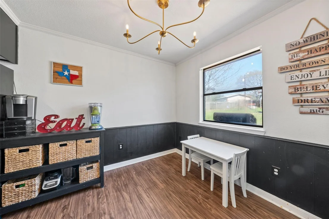 Photo of 216 Hillside Drive