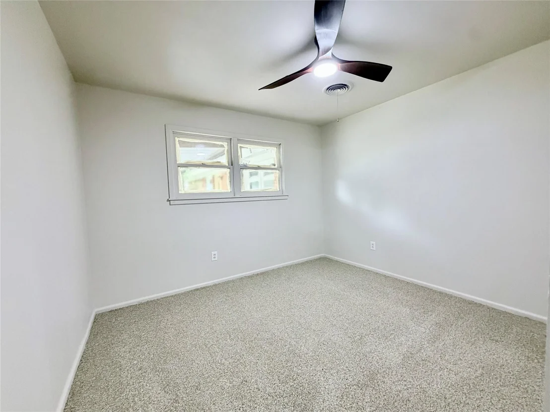Photo of 2248 Crescent Drive