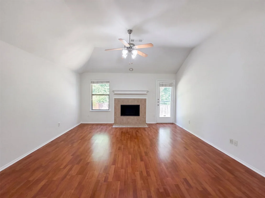 Photo of 605 Crystal Falls Drive