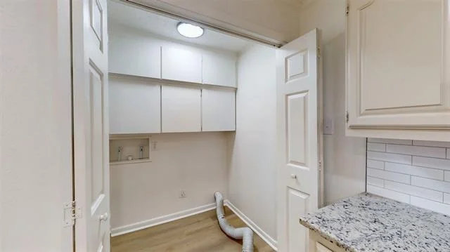 Photo of 2530 Robin Lane