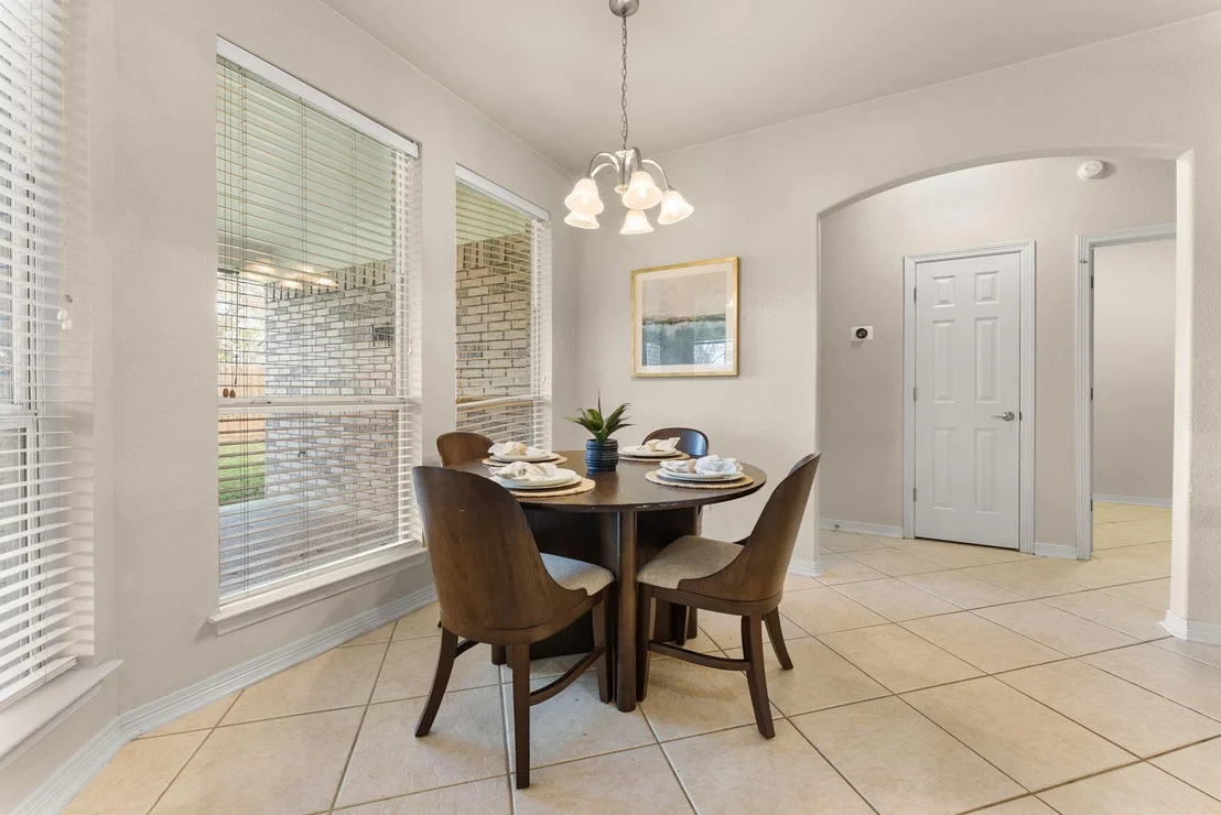Photo of 4012 Creekview Trail