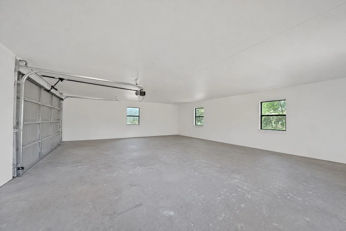 Photo of 105 Oak Lane