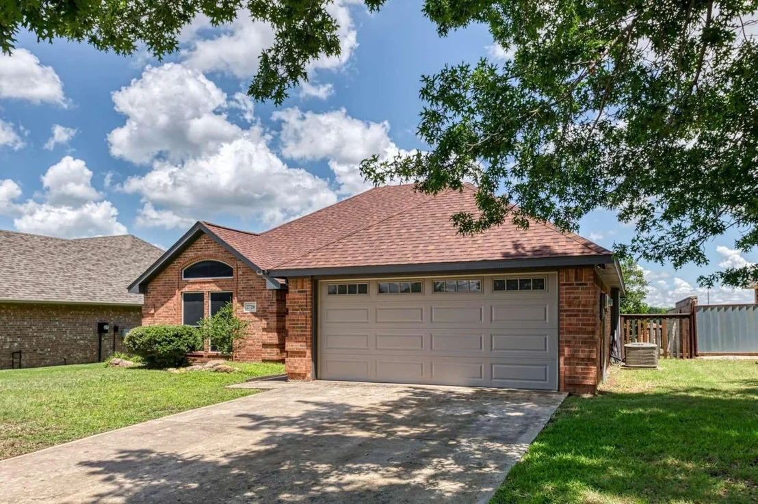 Photo of 2720 Stephen Drive