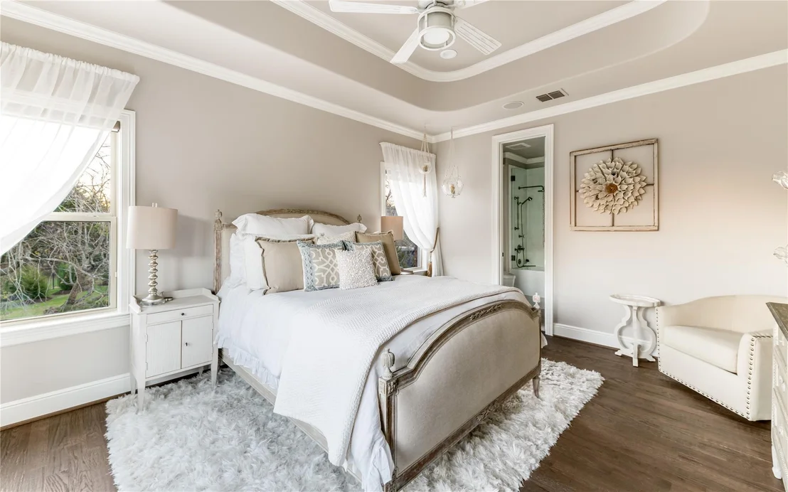 Photo of 2656 Twelve Oaks Lane