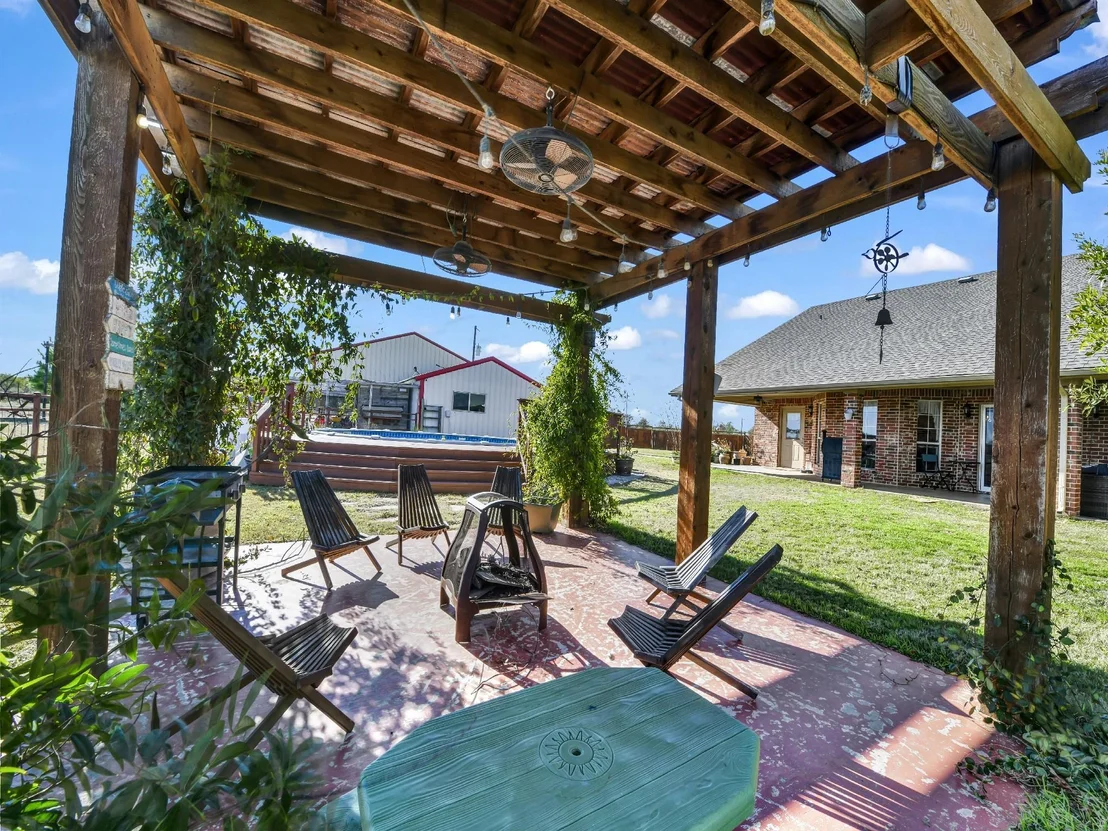 Photo of 737 County Road 4699
