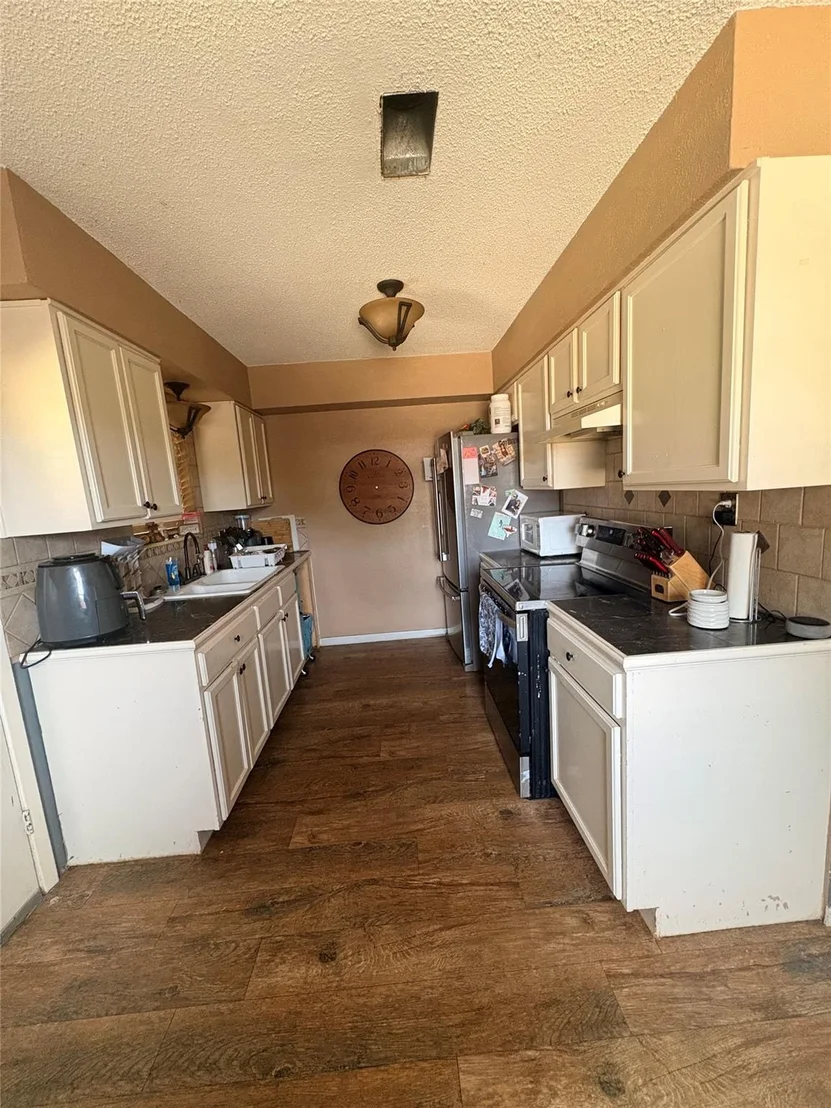 Photo of 1412 Sunset Drive