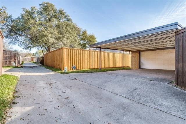 Photo of 3009 Sheraton Drive