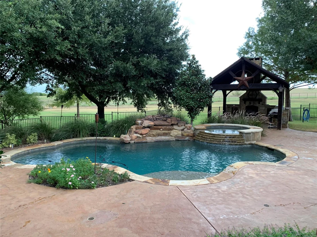 Photo of 1513 Brook Lane