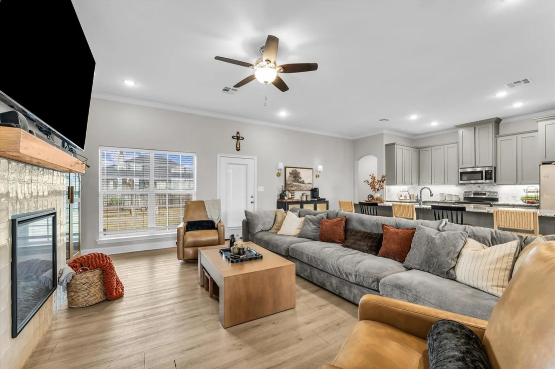 Photo of 370 Frederick Drive