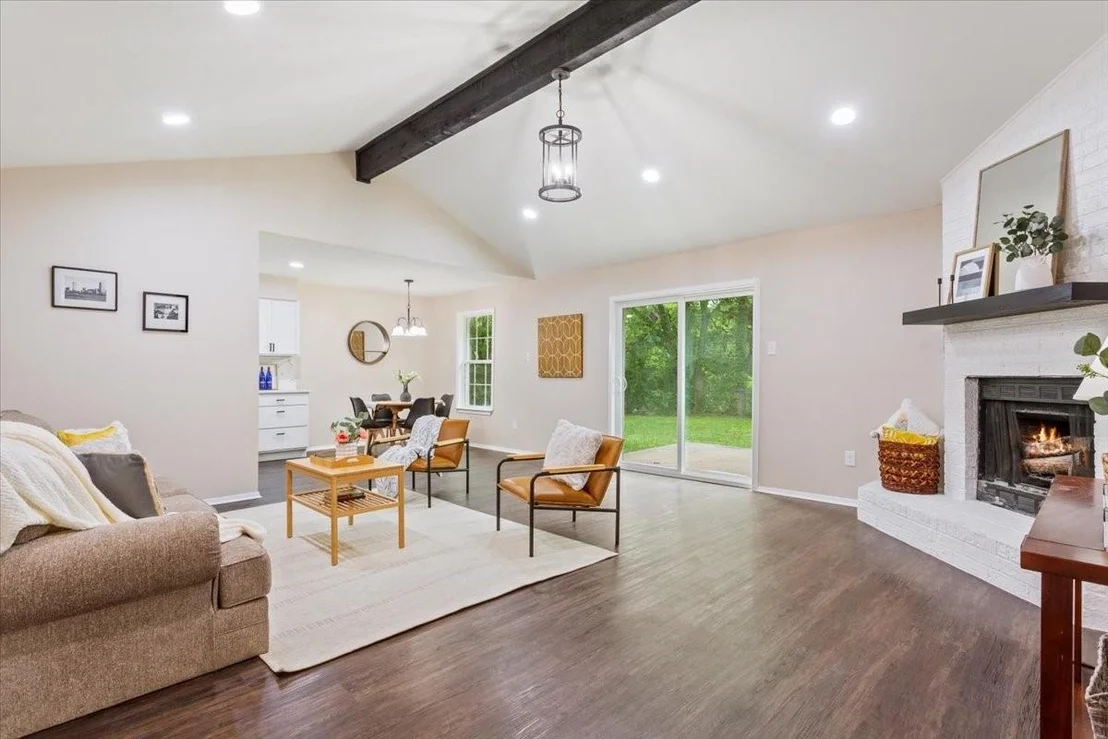 Photo of 329 Applewood Lane