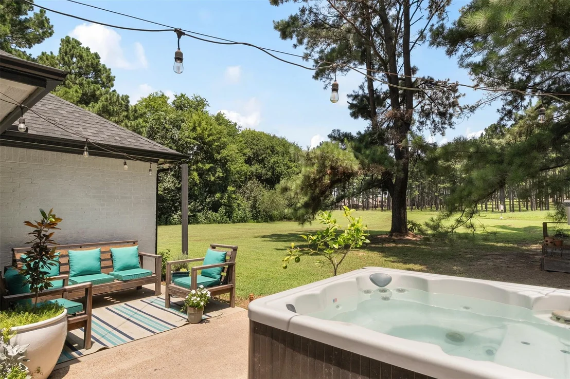 Photo of 1109 Robbins Road