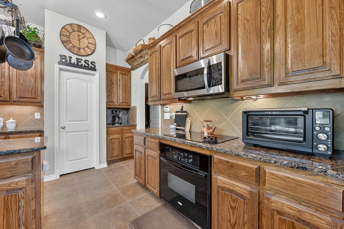 Photo of 759 Peach Lane