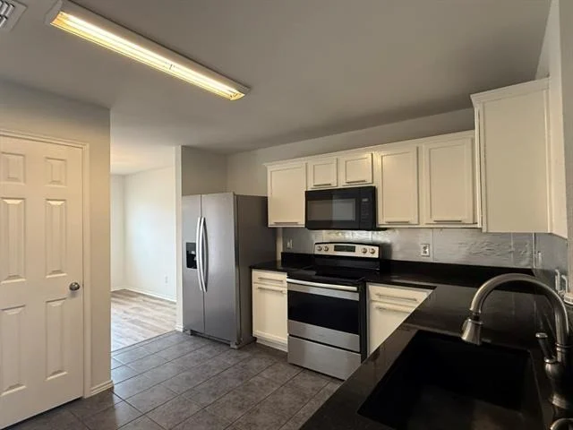 Photo of 2013 Gardenia Drive