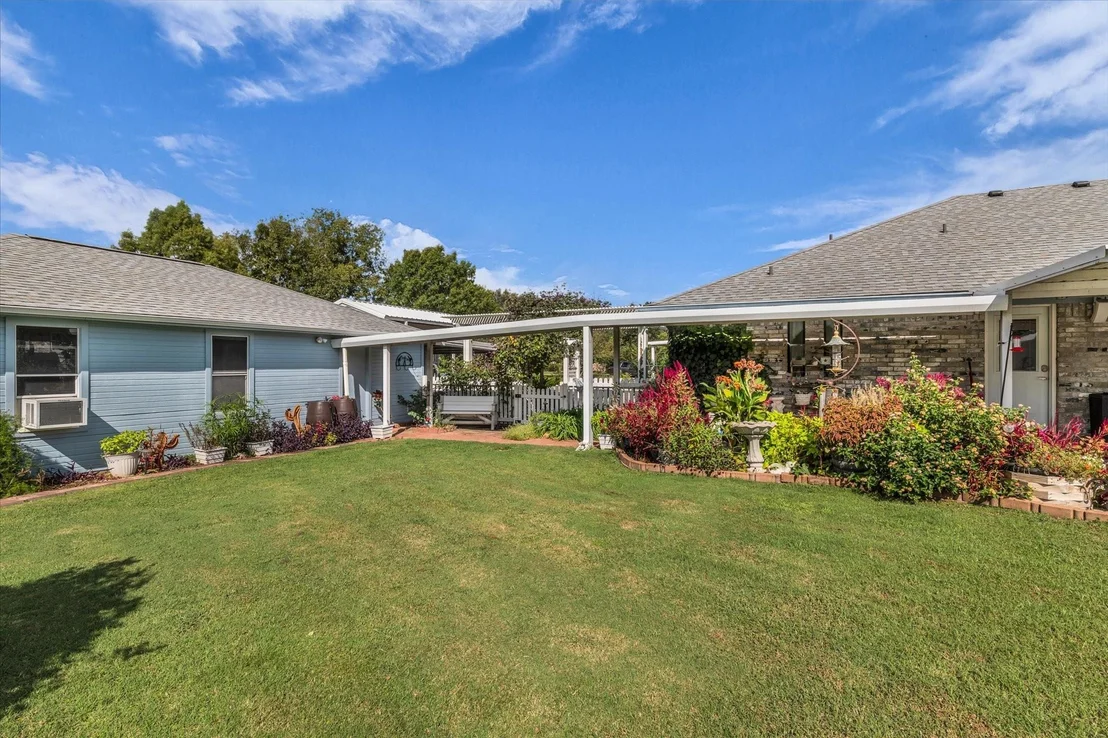 Photo of 107 Fort Graham Circle