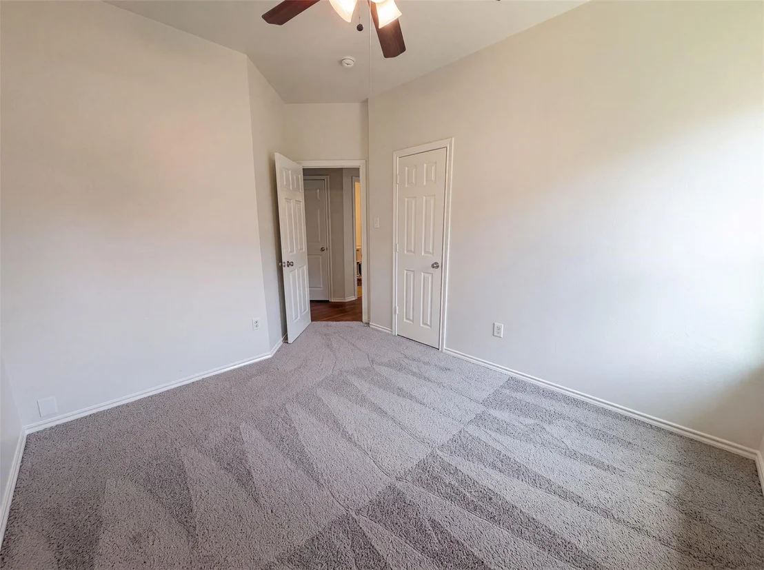 Photo of 324 Cascade Drive