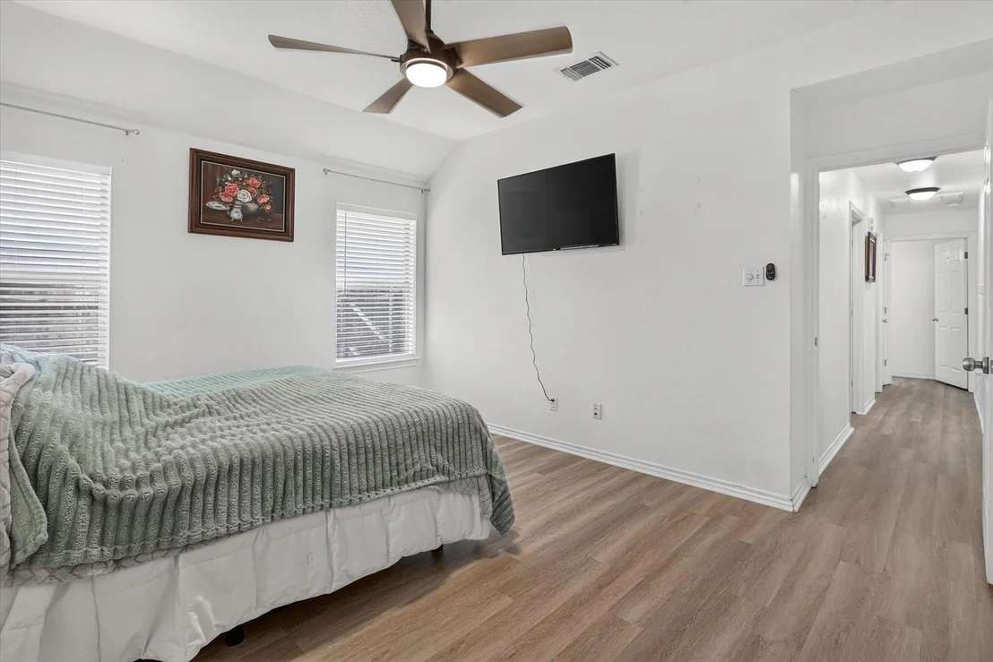 Photo of 1801 Rayna Drive