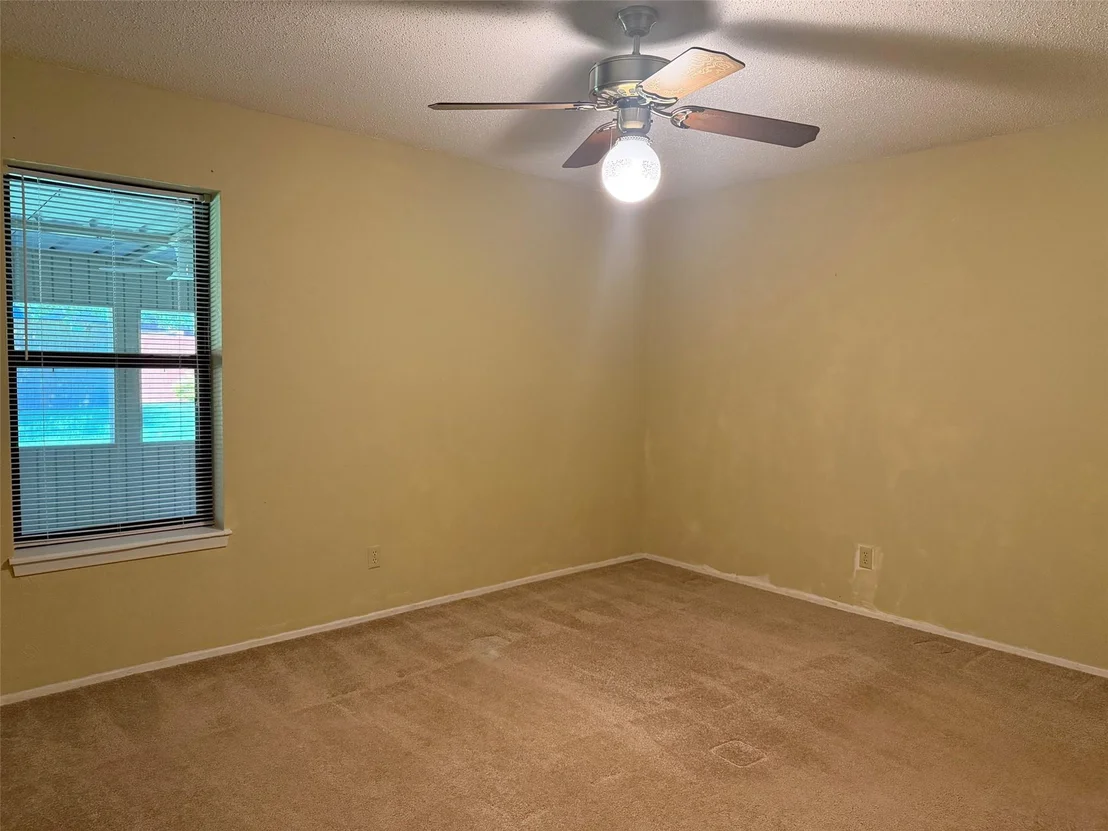 Photo of 1016 Cliff Drive