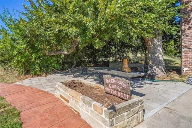 Photo of 177 Lost Oak Drive