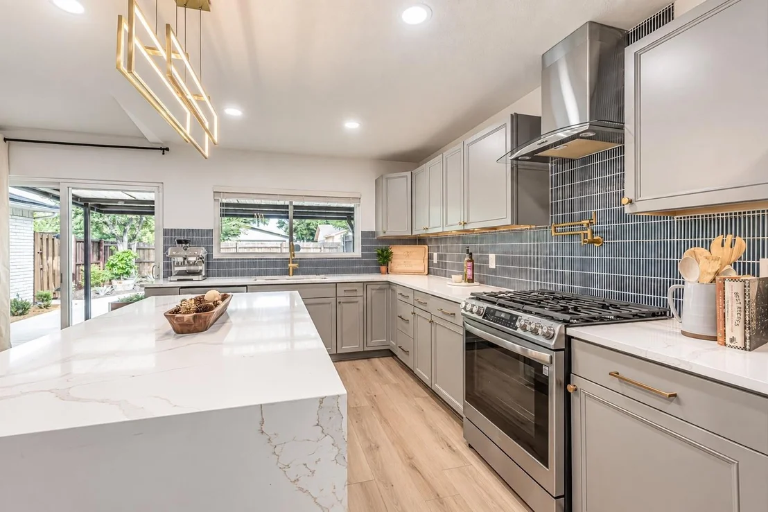 Photo of 8501 Van Pelt Drive