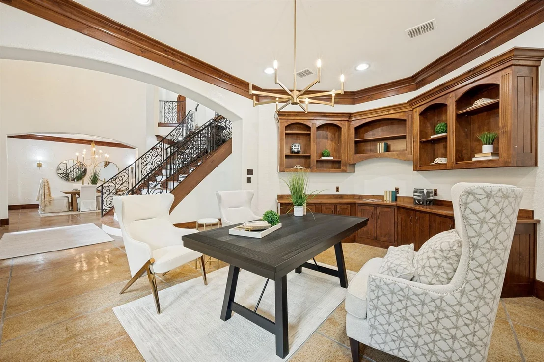 Photo of 2626 Twelve Oaks Lane
