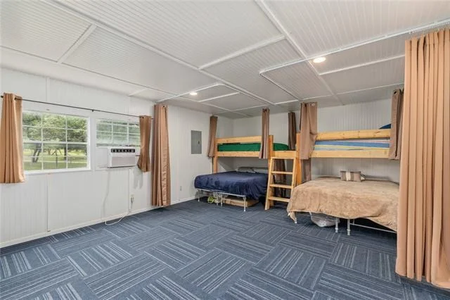 Photo of 3870 Lake Shore Drive