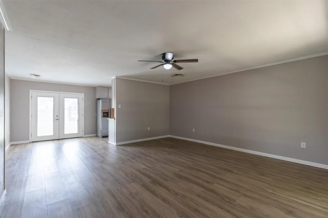 Photo of 320 S 12th Street