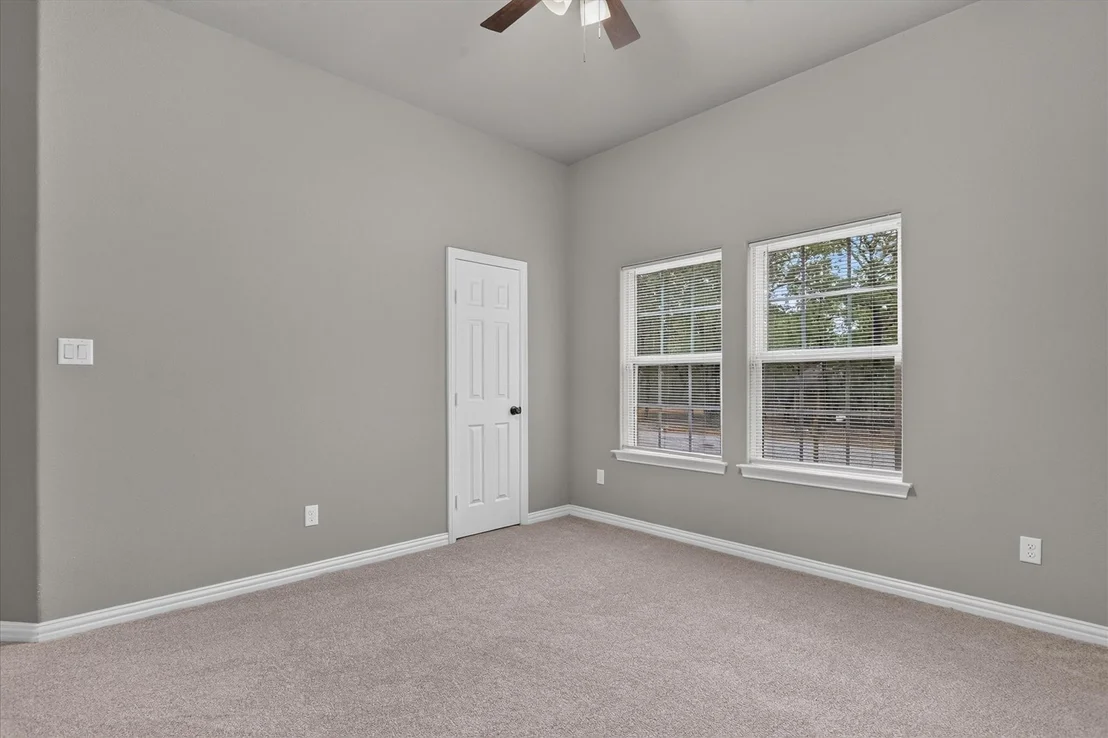 Photo of 1612 Tanglewood Drive