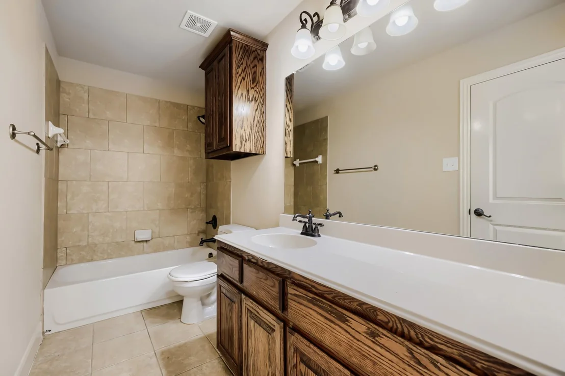 Photo of 710 Calaveras Court