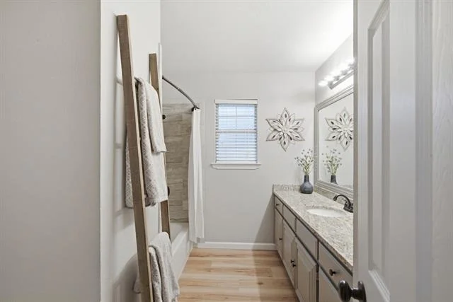 Photo of 1703 Oakmeadow Drive
