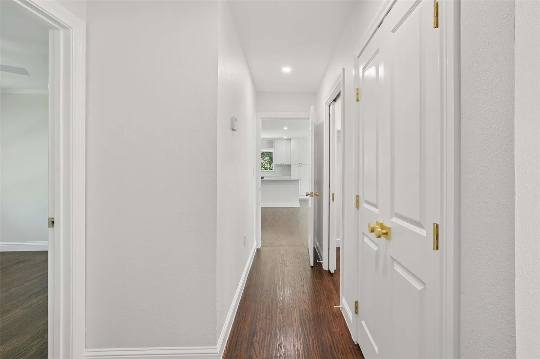 Photo of 6615 Ridgemont Drive