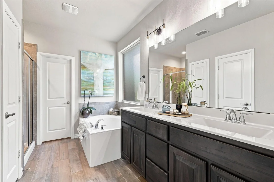 Photo of 1325 Canary Lane