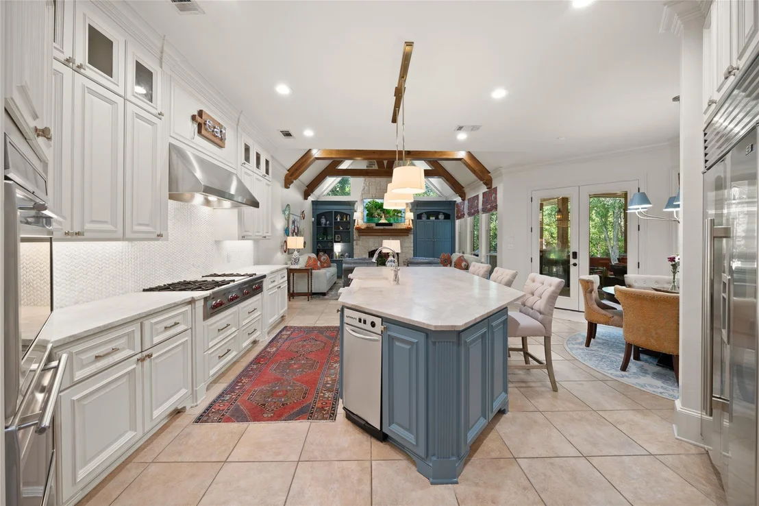 Photo of 1950 Stonehill Drive