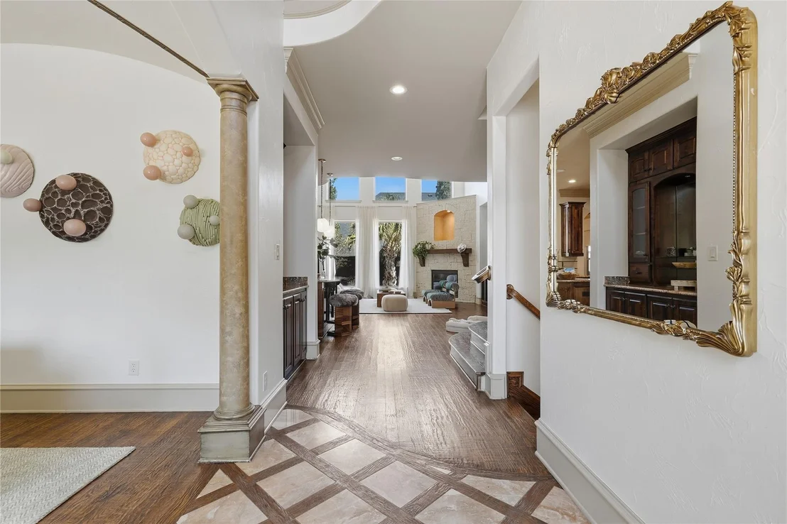 Photo of 5757 Bernay Lane