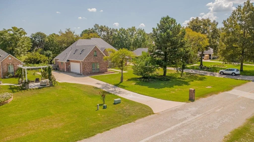 Photo of 209 Clubview