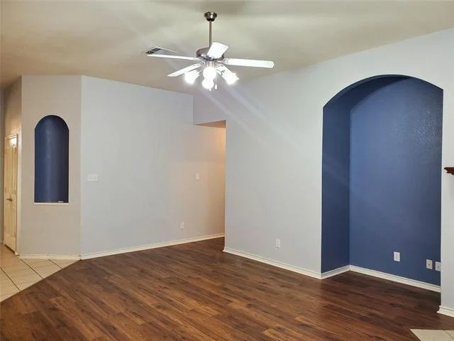 Photo of 3201 Silver Springs Way