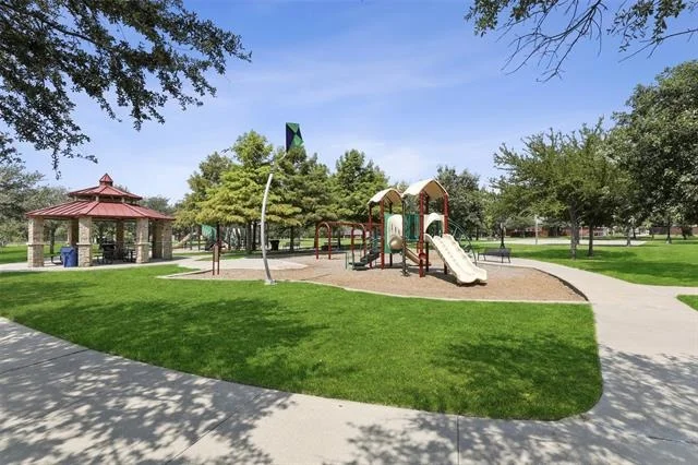 Photo of 7478 Saint Stephens Square