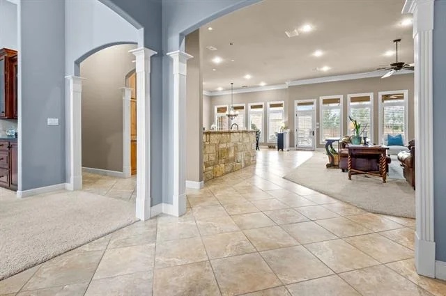 Photo of 4334 La Hacienda Drive