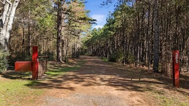 Photo of 6990 Pin Oak Road