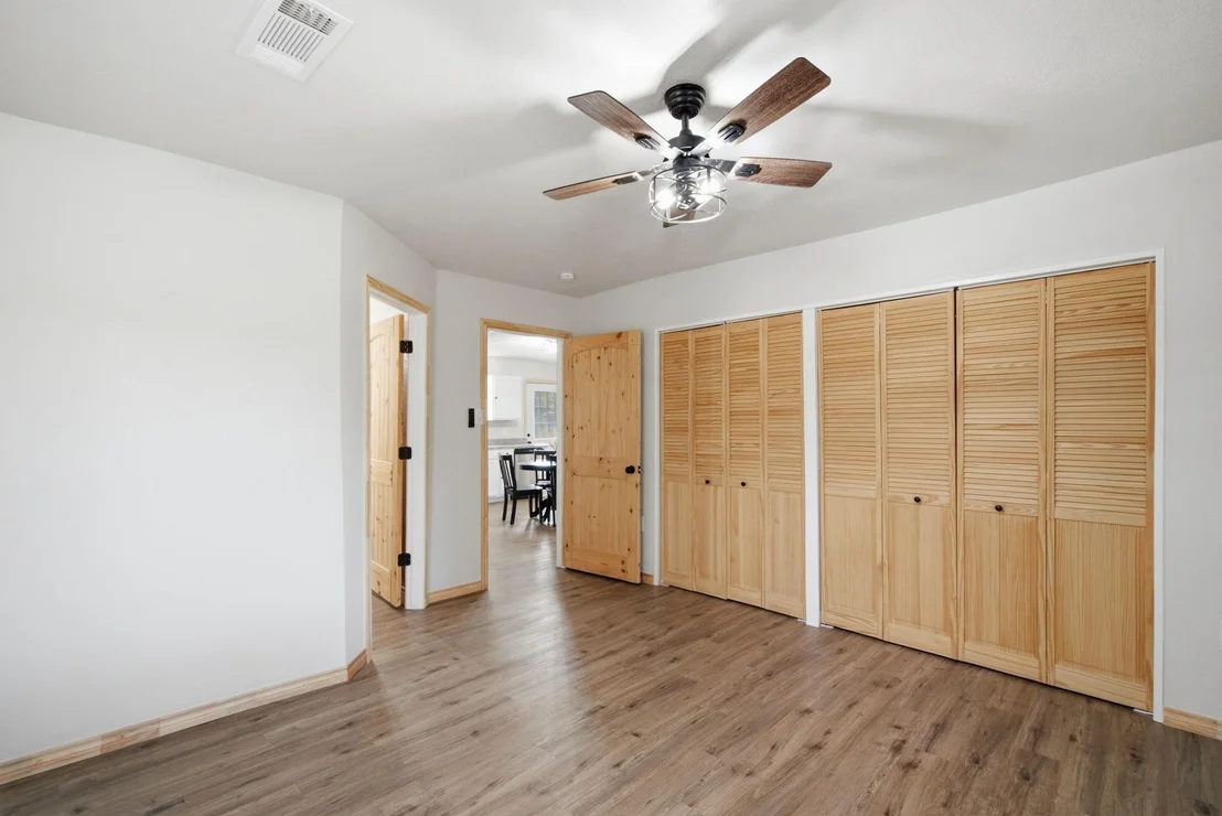 Photo of 517 Sandy Oaks Road