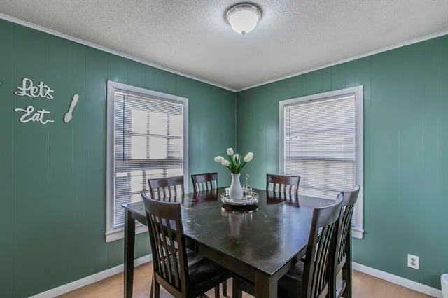 Photo of 108 N Lakeview Drive