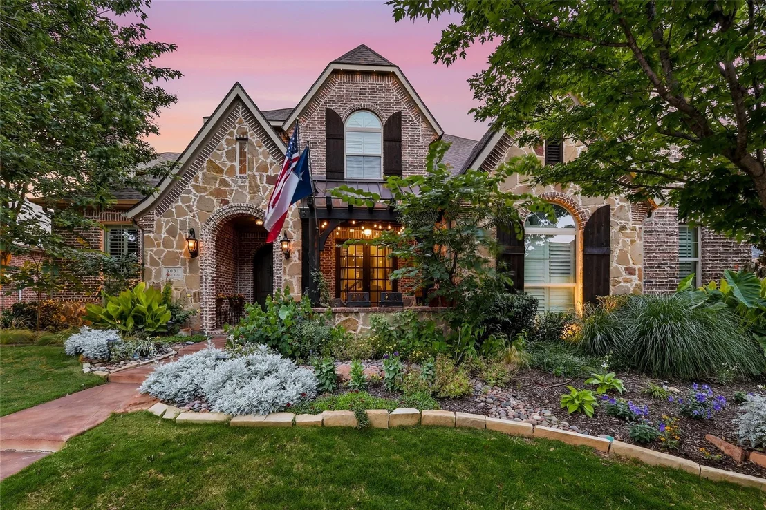 Photo of 9031 Cedar Ridge