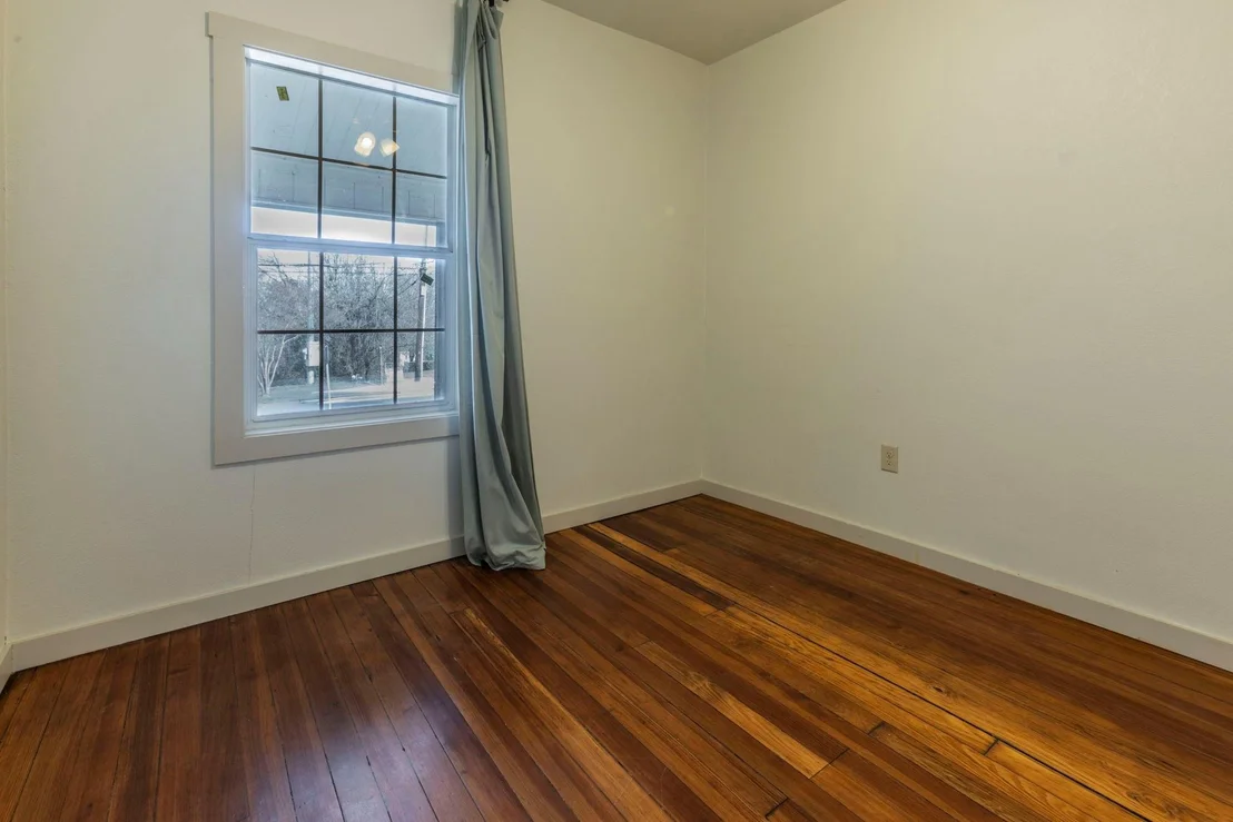 Photo of 1200 N 4th Street