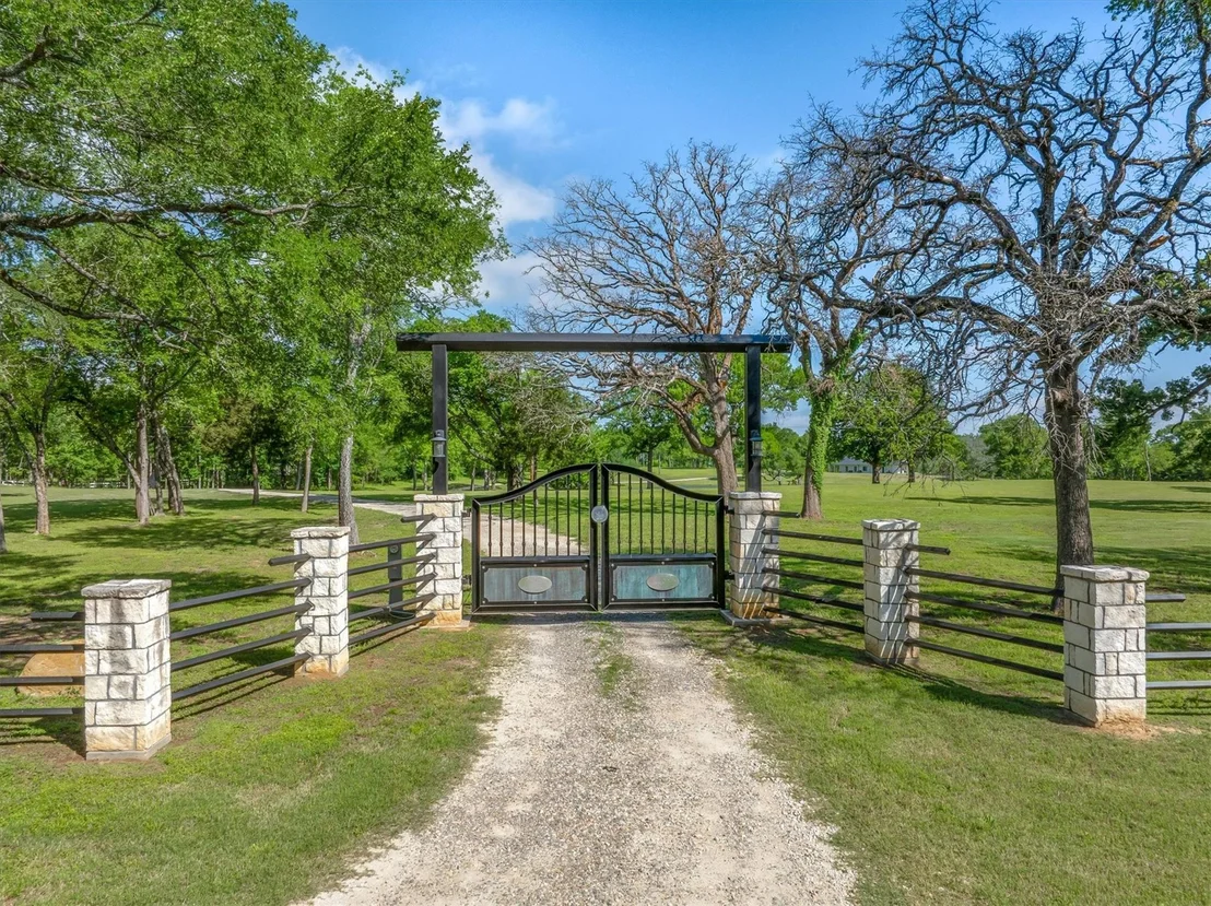 Photo of 1189 VZ County Road 3702