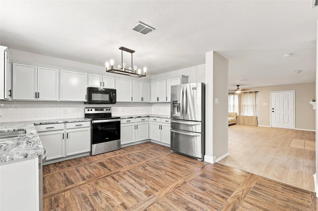 Photo of 2425 Glenhaven Drive