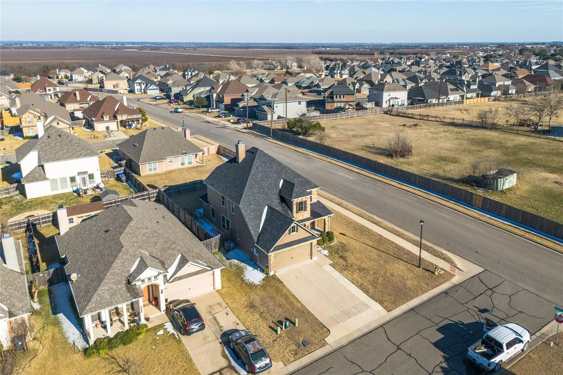 Photo of 10864 Aurora
