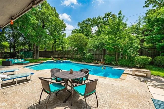 Photo of 2401 Oak Shadow Court