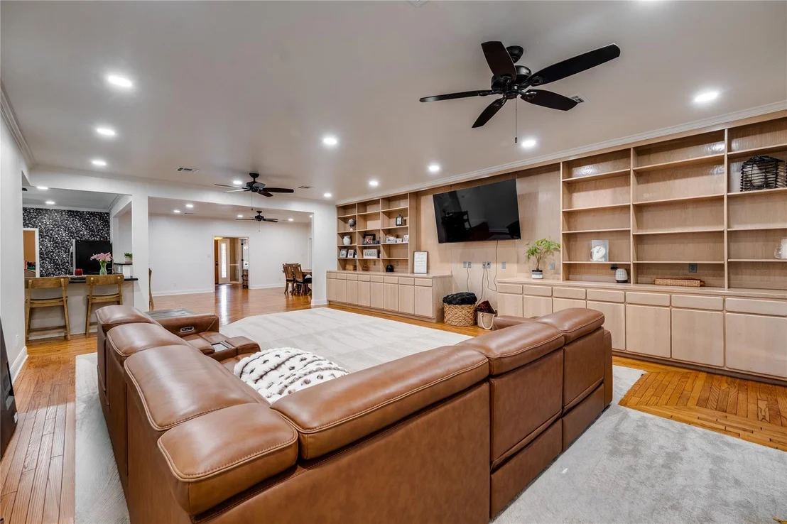 Photo of 2213 Melissa Drive